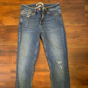Zara jeans